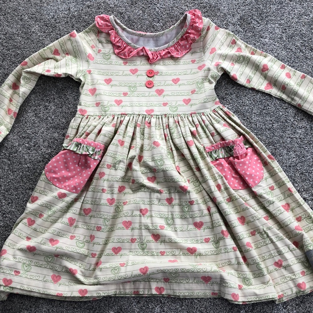 Eleanor Rose Valentine’s dress size 7-8